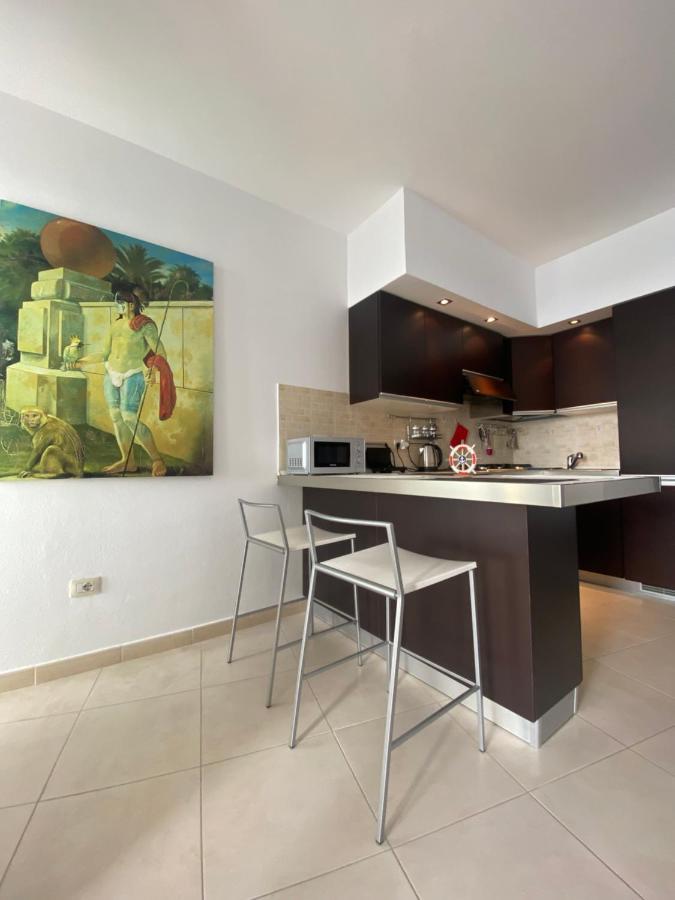 Currila Beach Apartment Durrës Exteriör bild